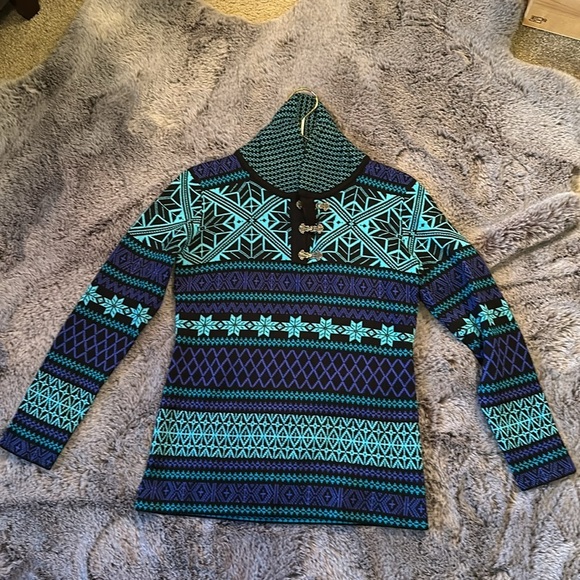 Obermeyer Fair Isle Wool Blend Blue and Black Sweater with Metal Buckles M - Picture 6 of 10